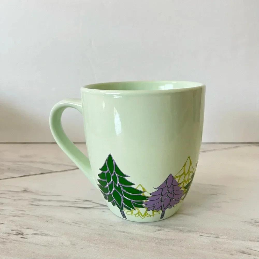 New without box, Starbucks Coffee Mug 16 Fl Oz. 2020 Holiday Christmas Pine Tree